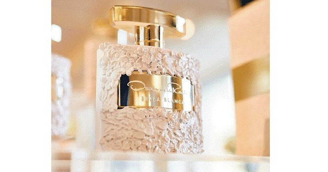 Bella Blanca – ода женственности от Oscar de la Renta